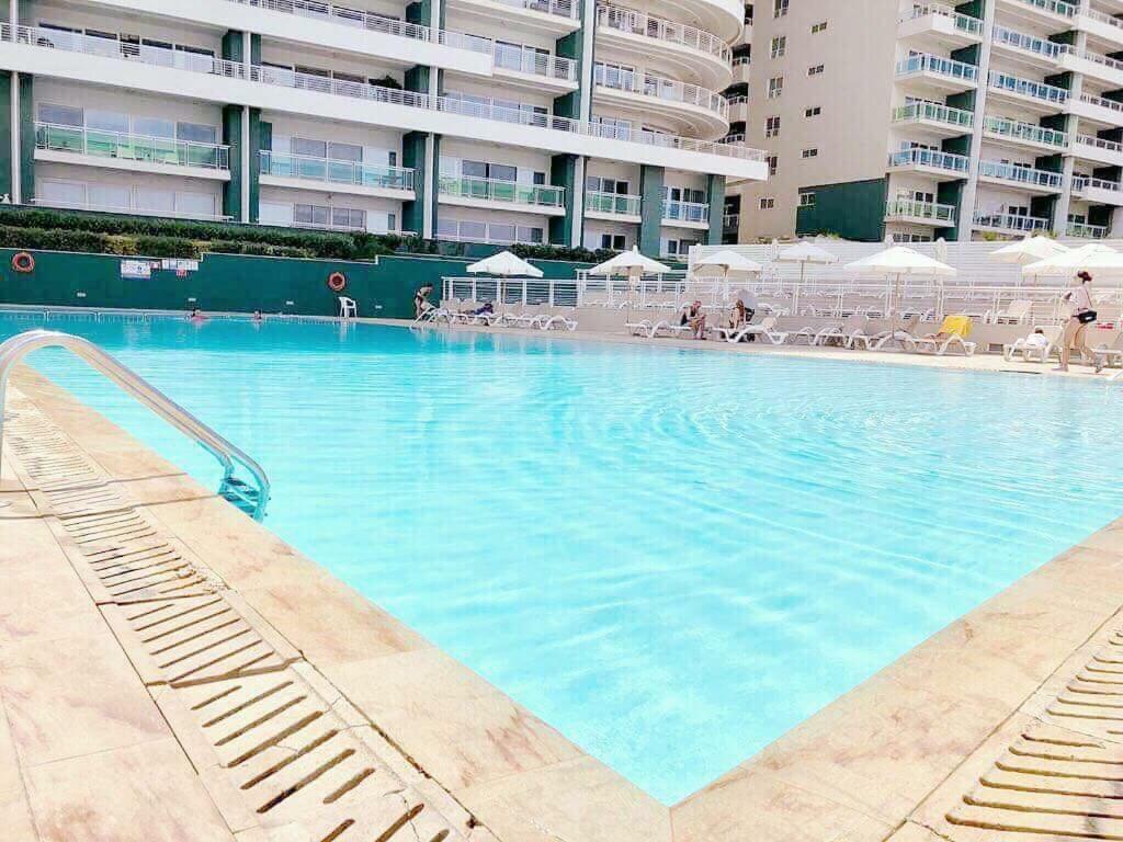 Seafront Apartment In Sliema With Pool, Upmarket Complex 外观 照片
