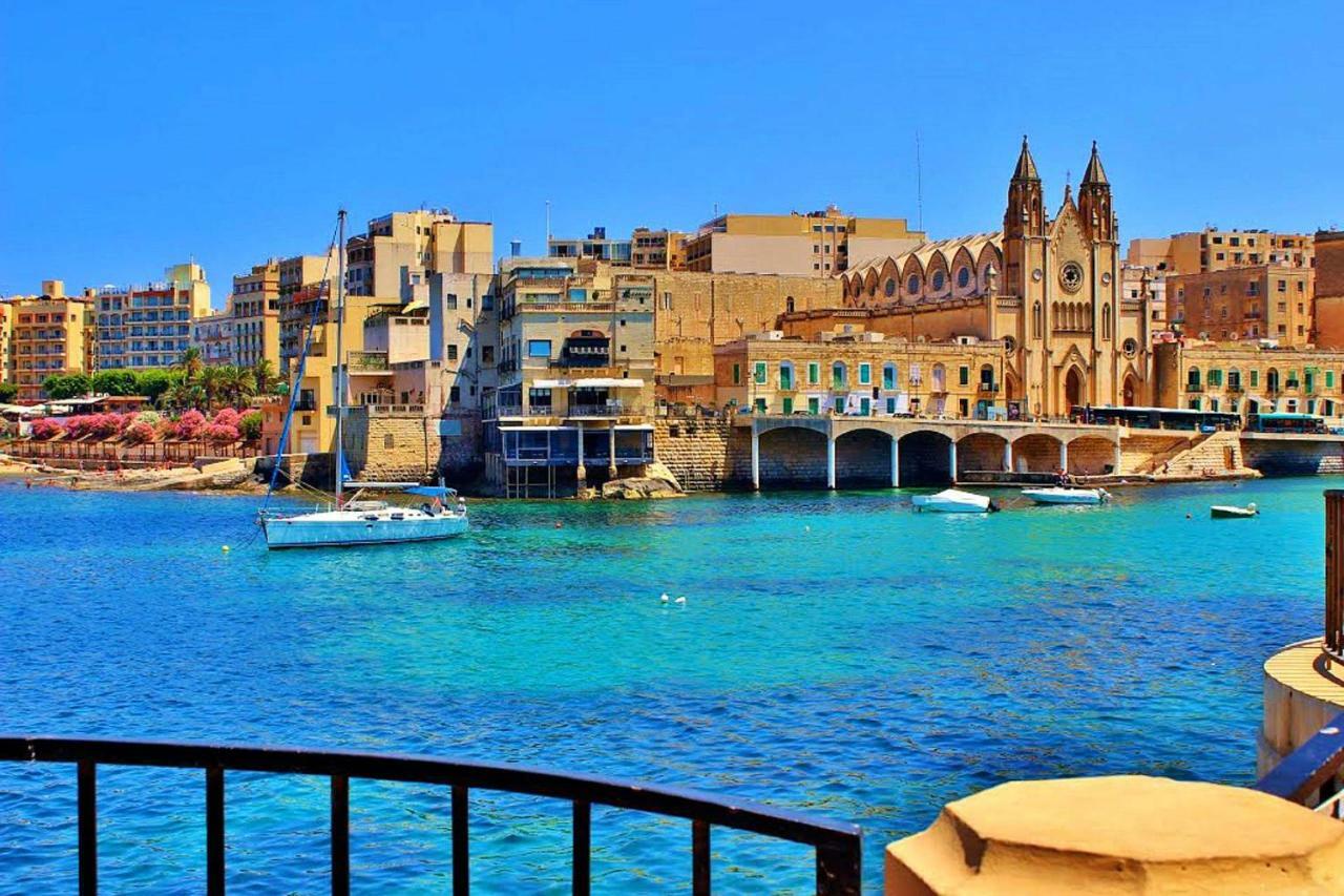Seafront Apartment In Sliema With Pool, Upmarket Complex 外观 照片